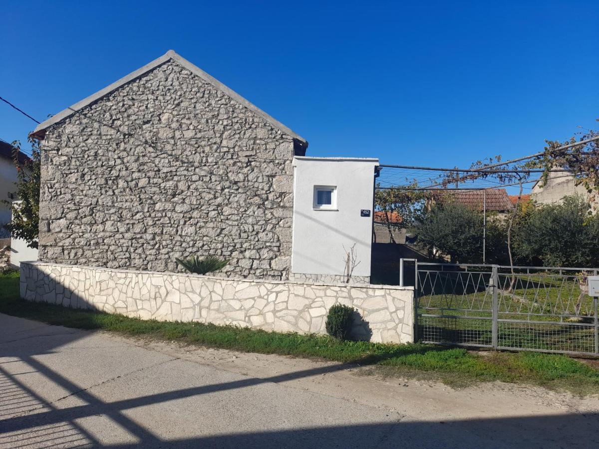 Kamena Kuca Family Rodin Apartman Čapljina Kültér fotó